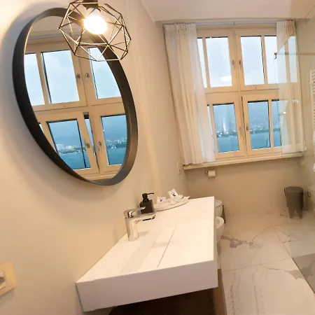 Little Marina Apartament *