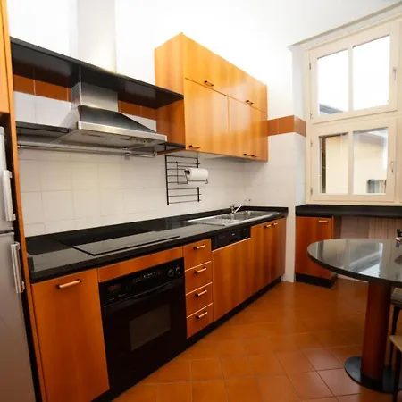 Little Marina Apartament *