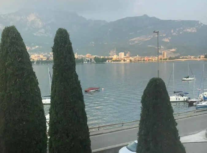 Little Marina - East Side - Front *