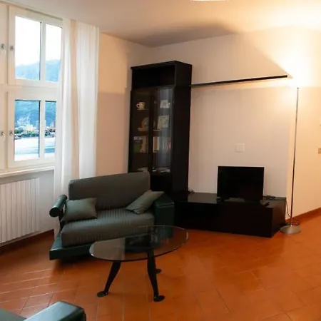 Little Marina Apartment *