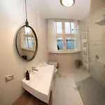 Little Marina - East Side - Front Appartement *
